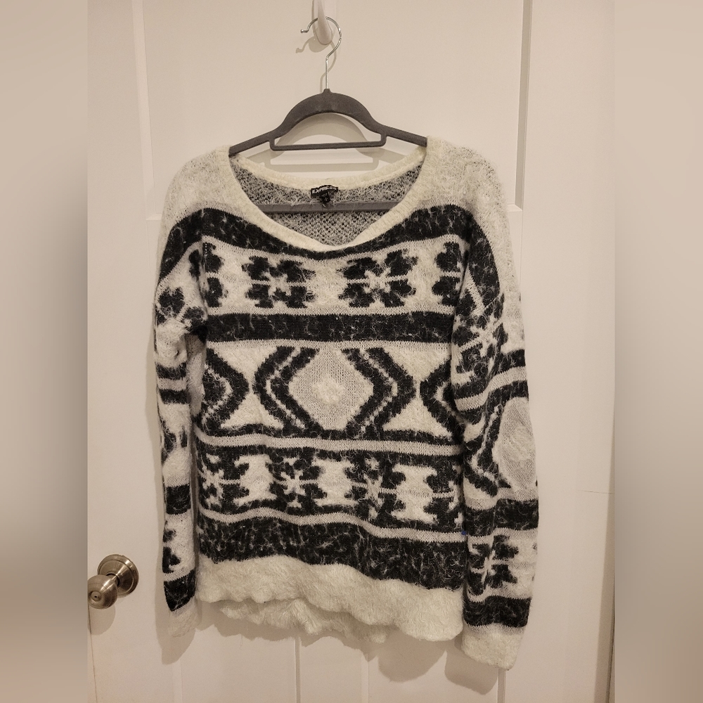 Express Sweater M